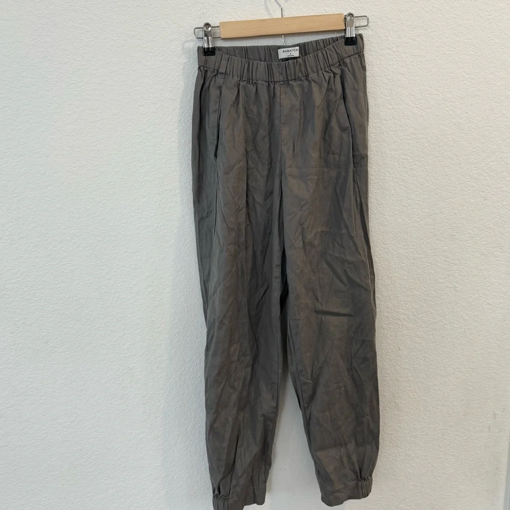 Babaton pull style